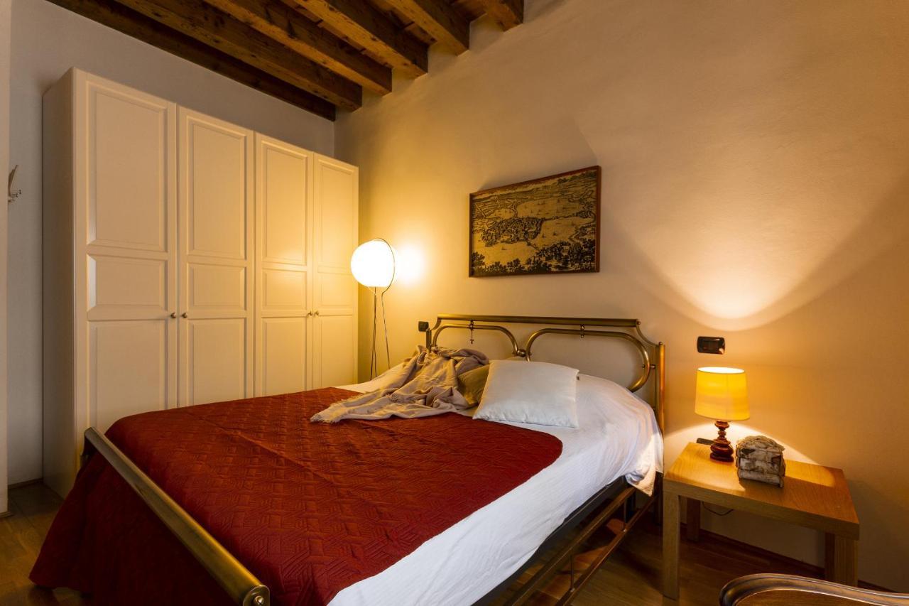 Cavour Suite - Smart Holiday Mantua Zewnętrze zdjęcie